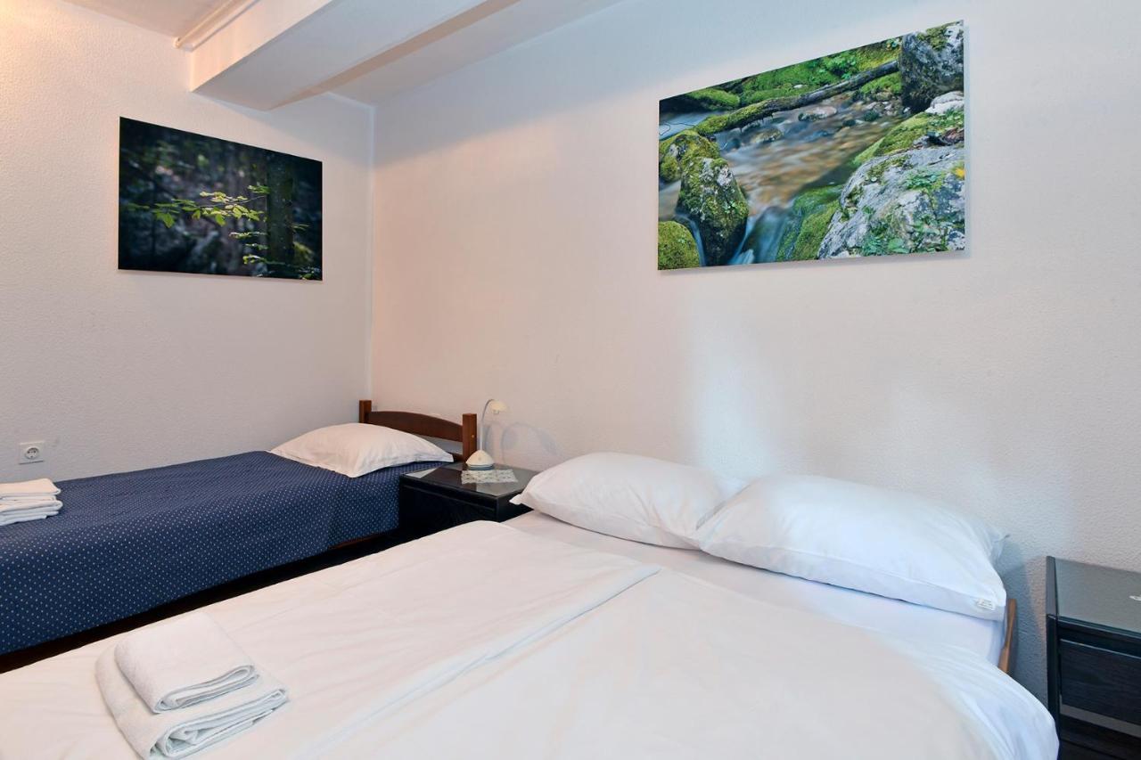 Gostilna Lokve Bed and Breakfast Eksteriør billede