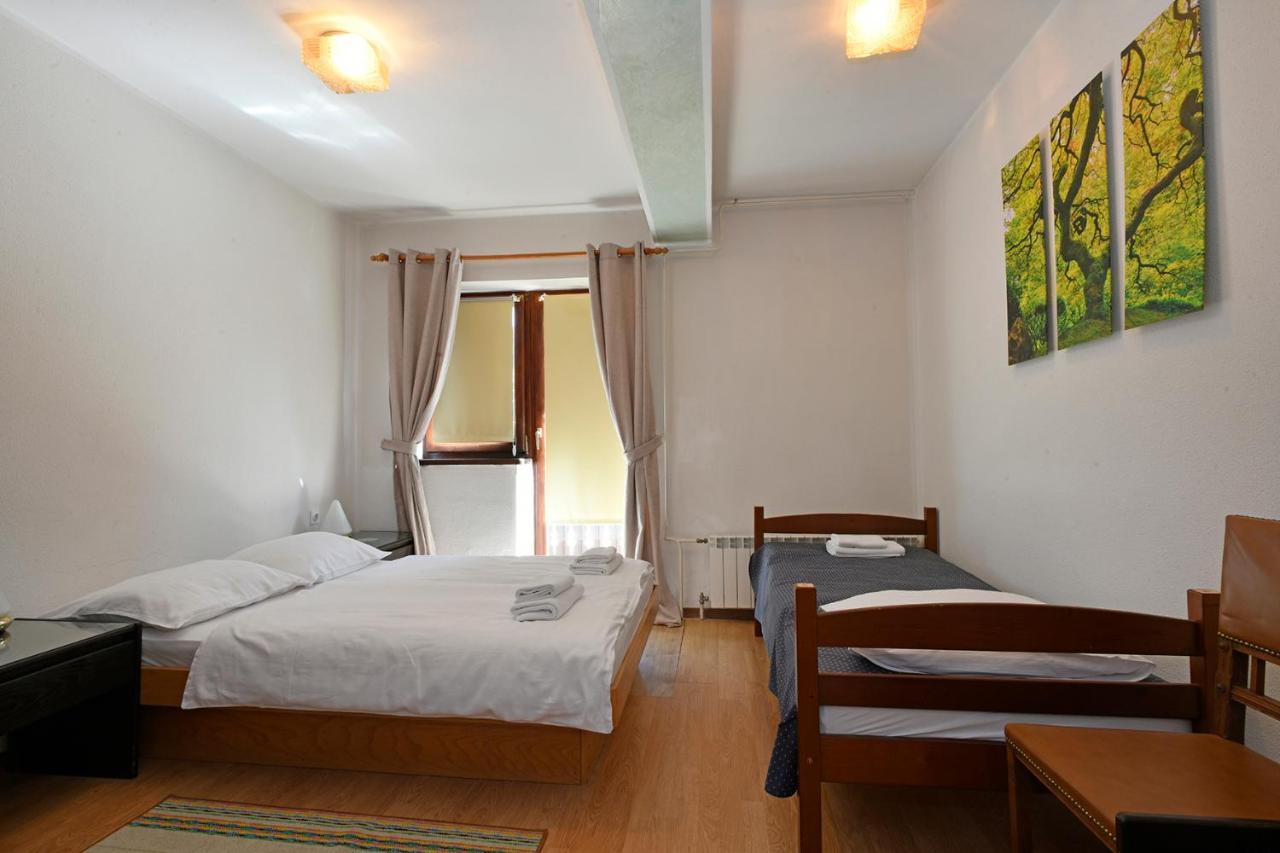 Gostilna Lokve Bed and Breakfast Eksteriør billede