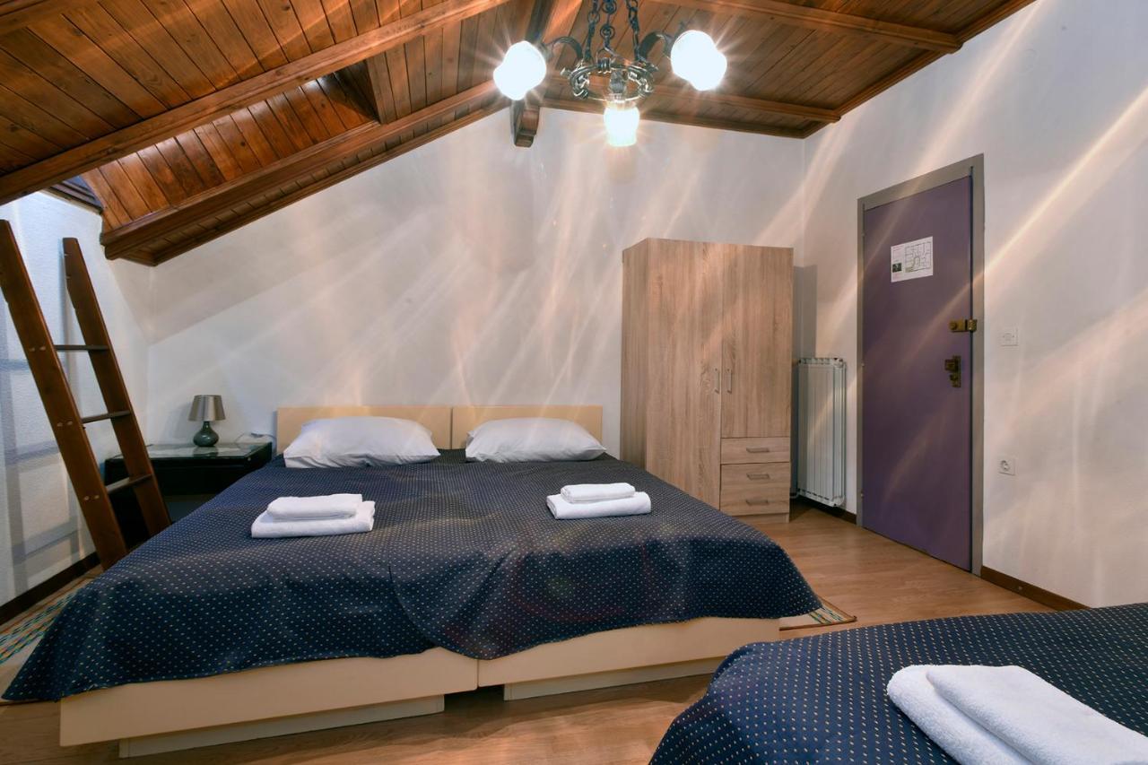 Gostilna Lokve Bed and Breakfast Eksteriør billede